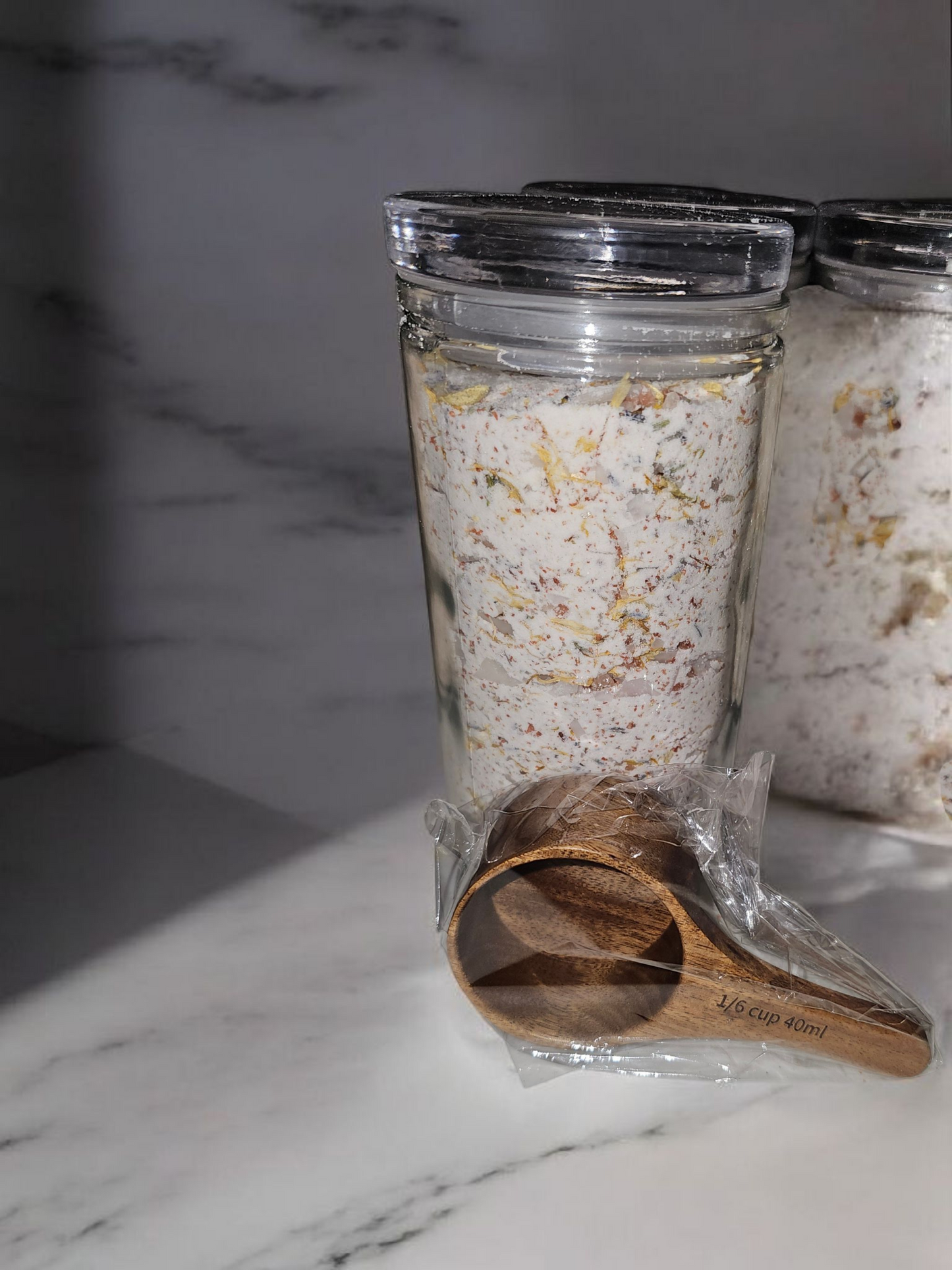 Mineral Milk & Moon Salt Soak 16oz